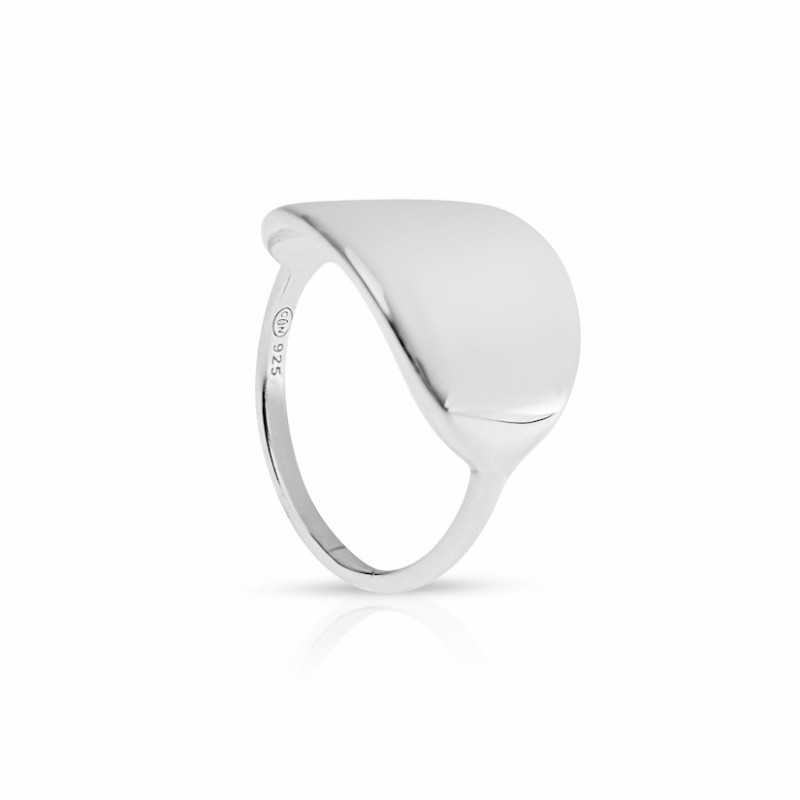 Oval silver ring personalized woman Oval silver ring personalized woman