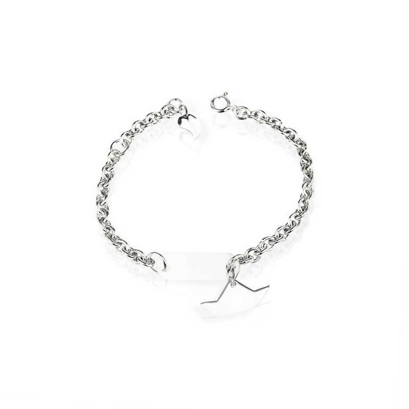 Silver personalized boat bracelet for children Silver personalized boat bracelet for children