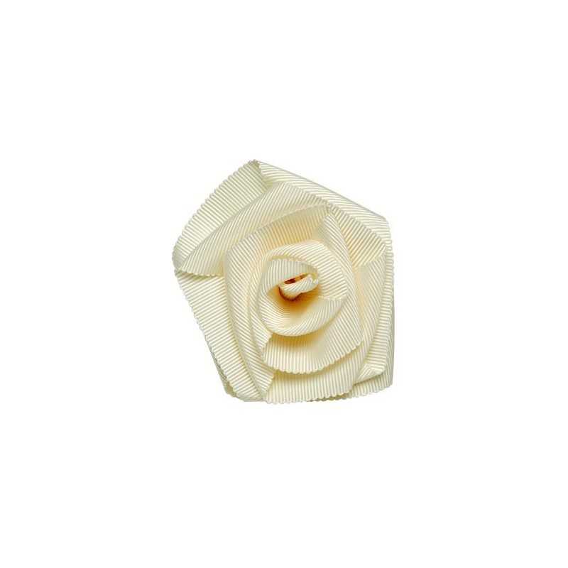 Brooch in pink flower fabric for women Brooch in pink flower fabric for women