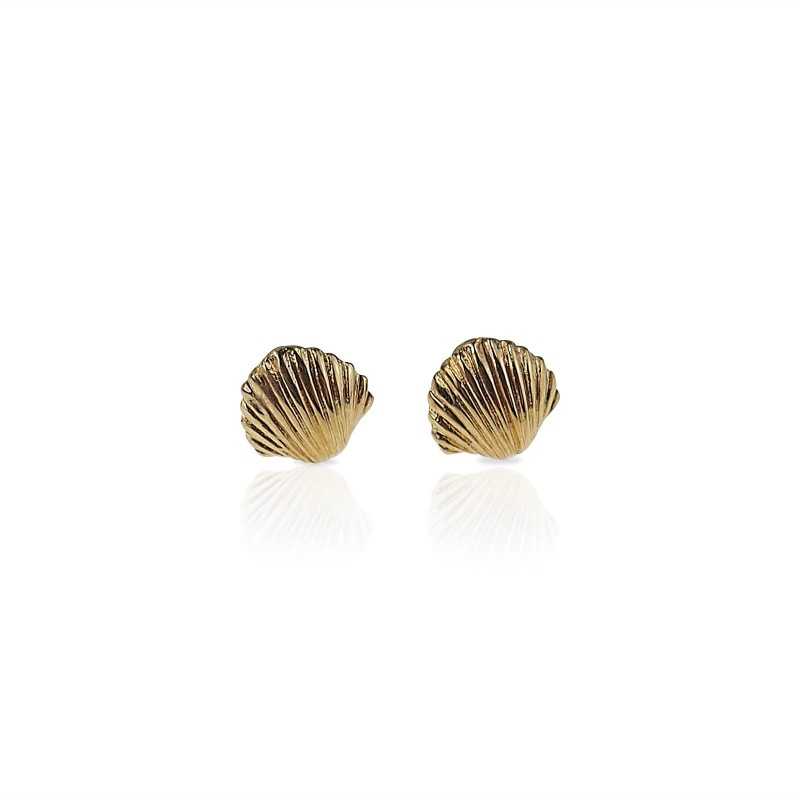 Vermeil seashell earrings Vermeil seashell earrings