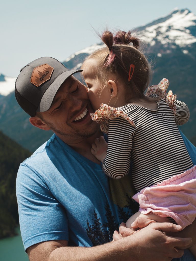 Idée cadeau personnalisé fête des Pères bijouterie bruxelles artemi