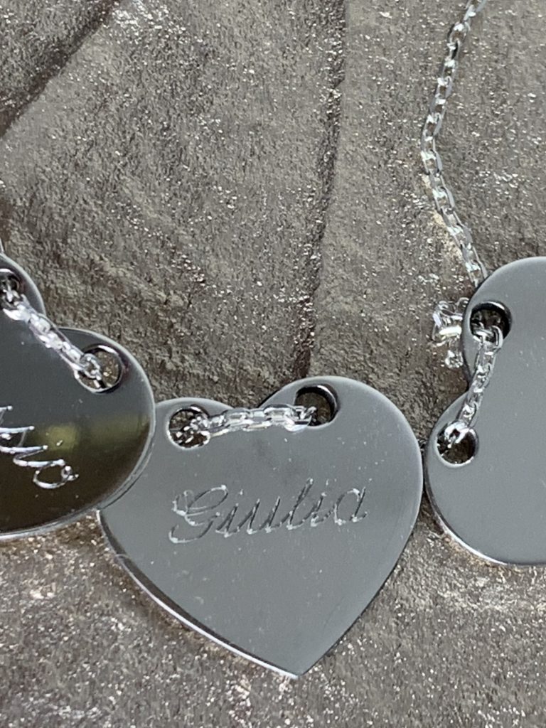 collier gravé argent