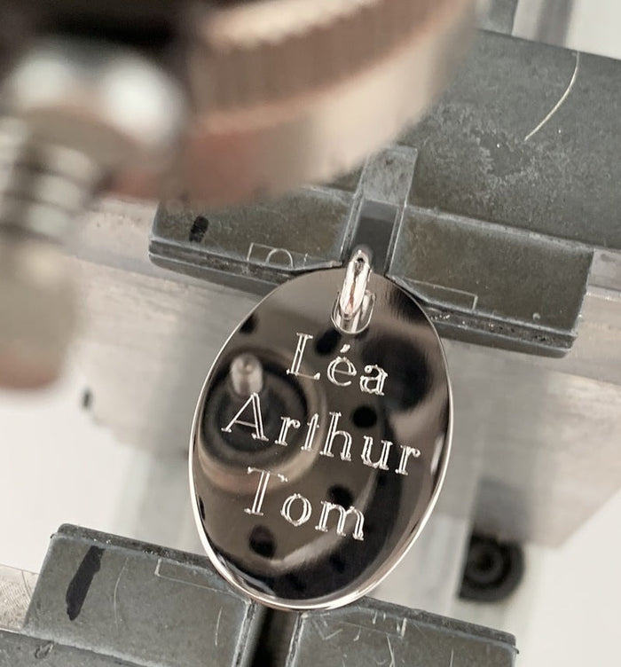 cadeau gravé en argent