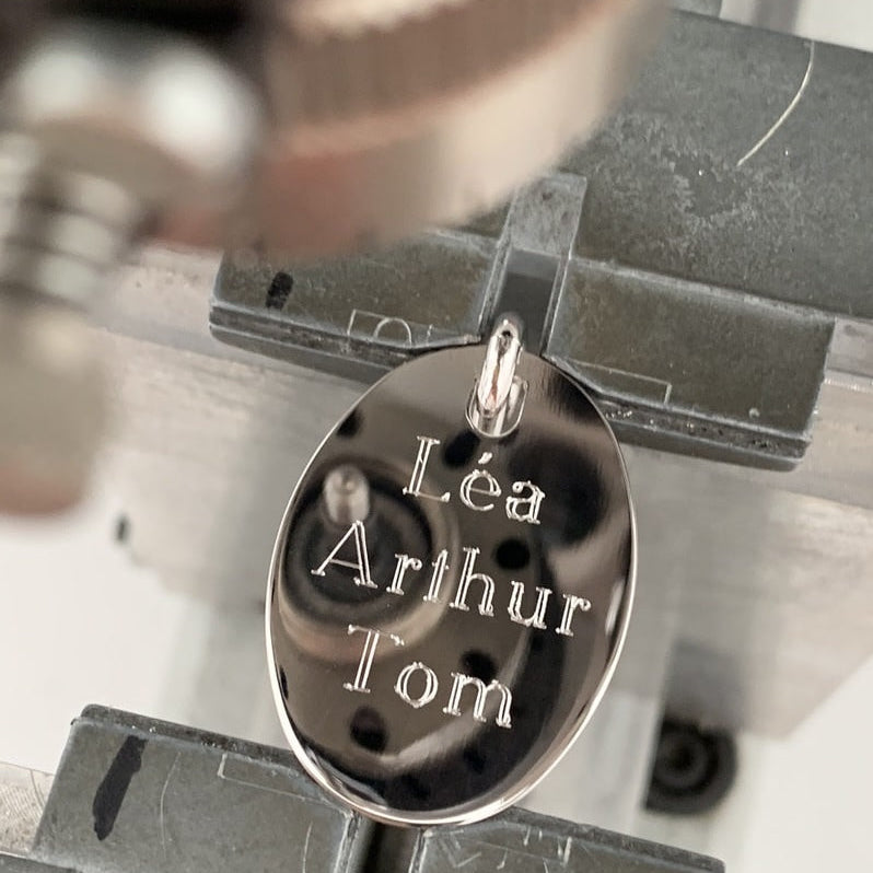 cadeau gravé en argent