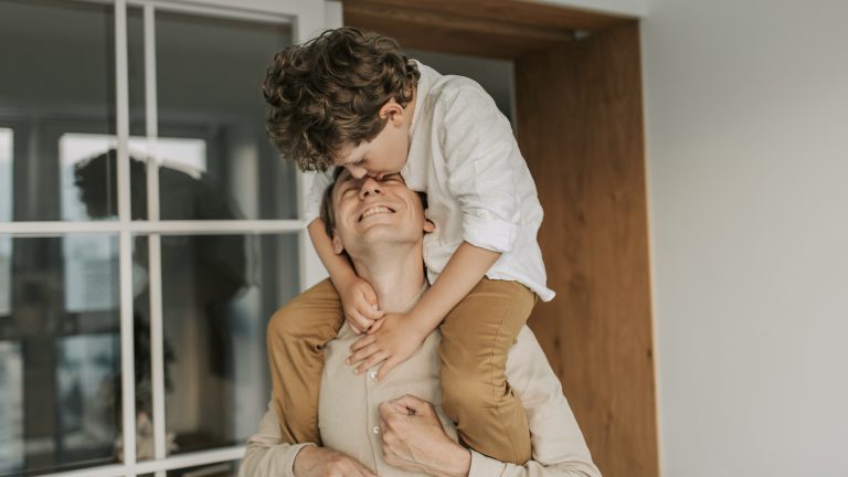 Cadeau pour son papa : comment choisir le bon ?