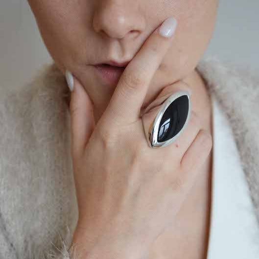Bijouterie Andenne : bague en goutte femme en argent 