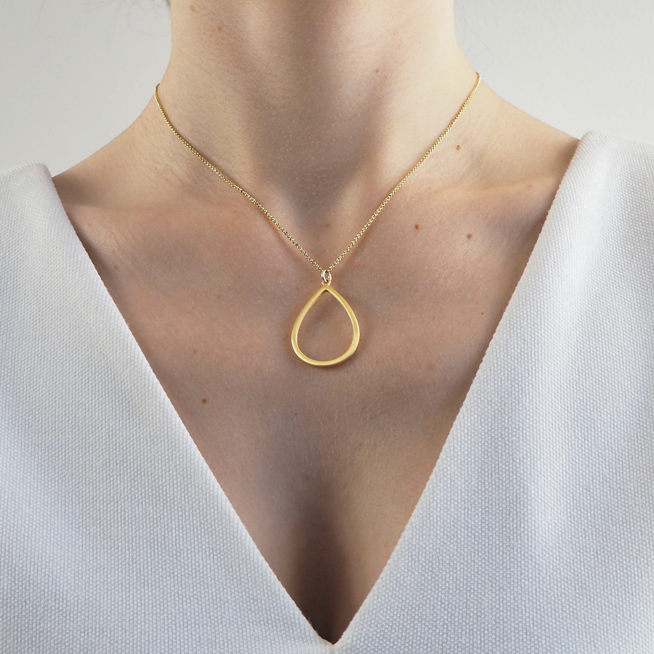 Collier goutte or femme