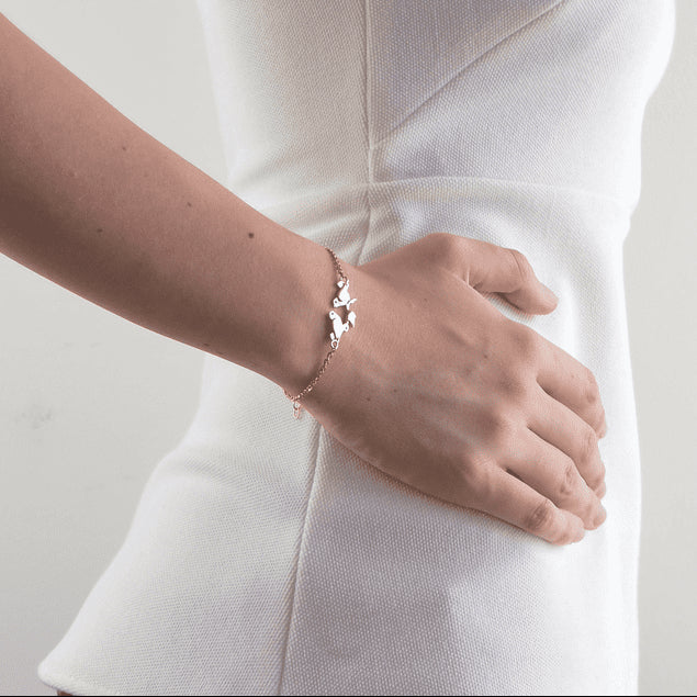 Verguld armbandje met vogelmotief voor dames