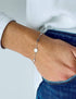 Bracelet pastille initiale à graver femme