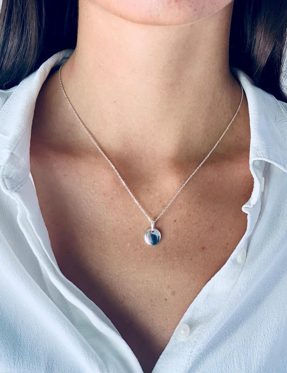 Collier médaille ronde argent gravure femme 10 mm