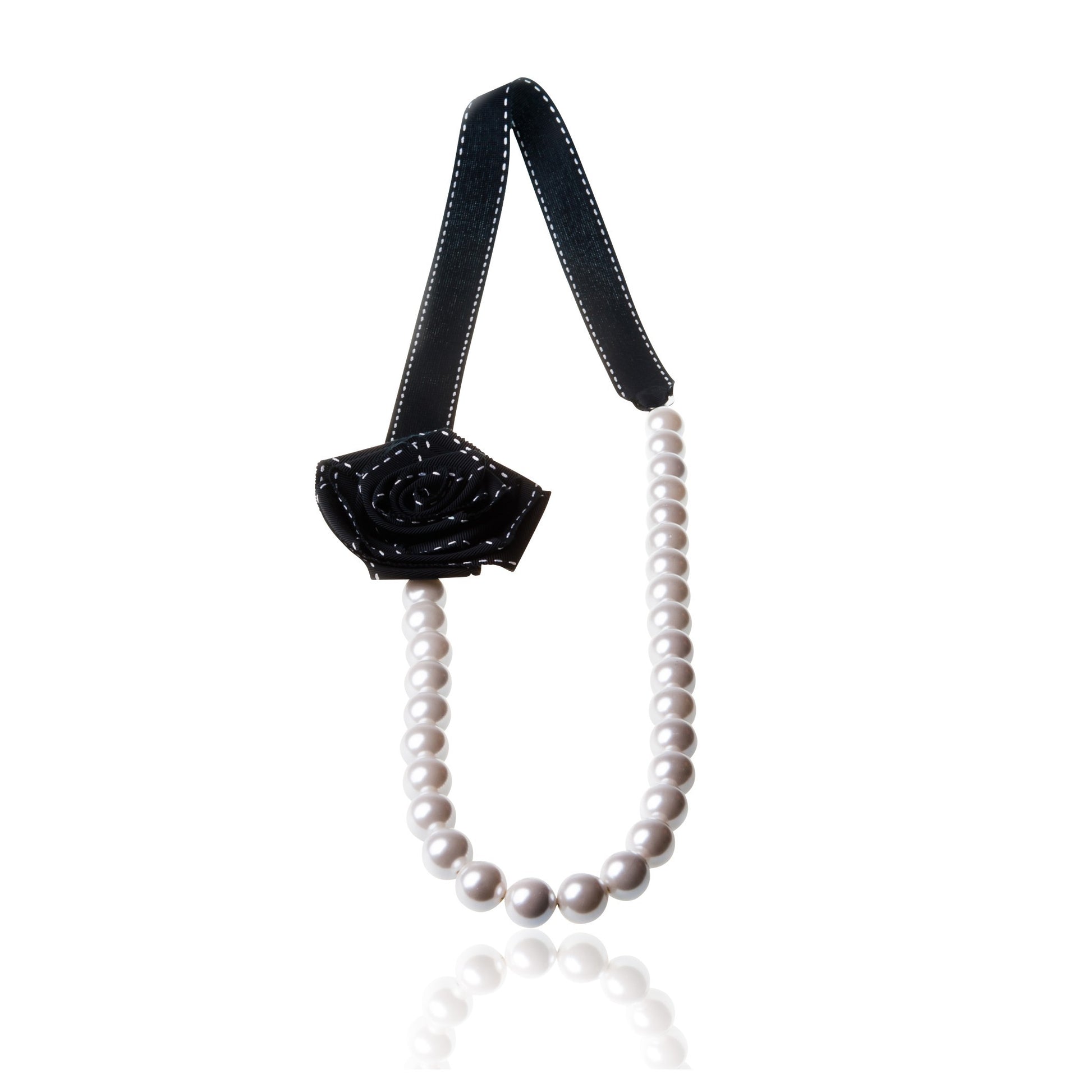Collier sautoir Chanel femme