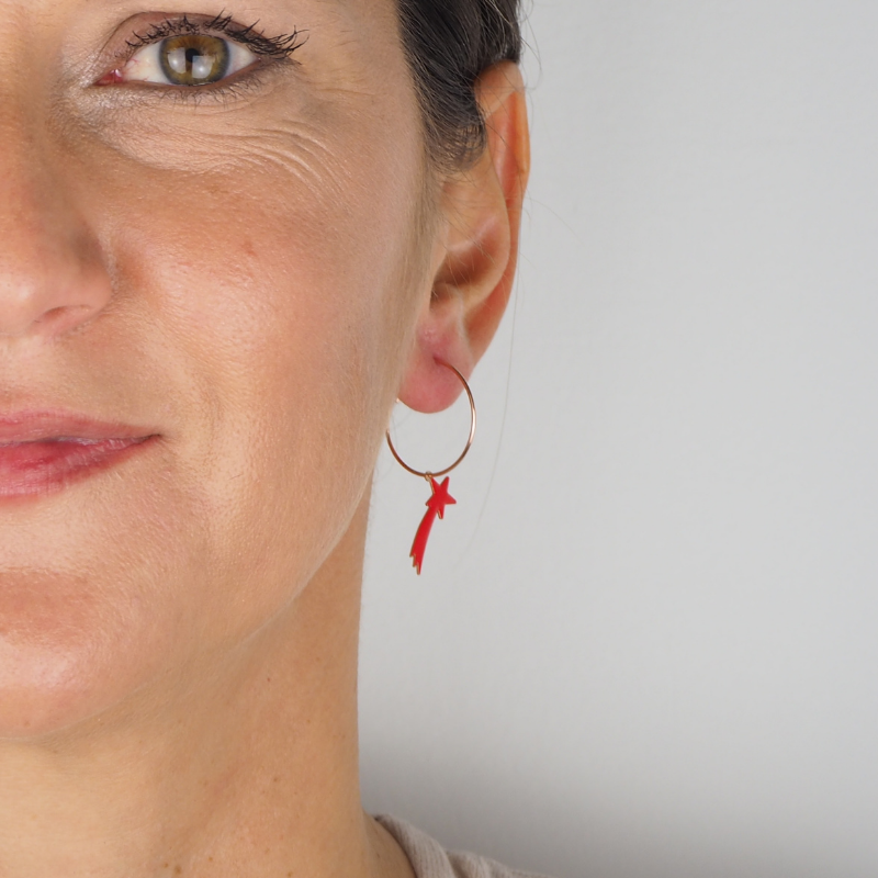 Boucles d’oreilles créoles étoile filante en argent massif femme