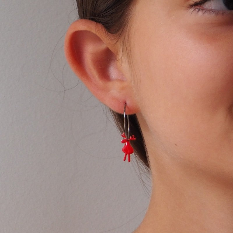 Kerstoorringen met rendiermotief, rood emaille, voor een jong meisje