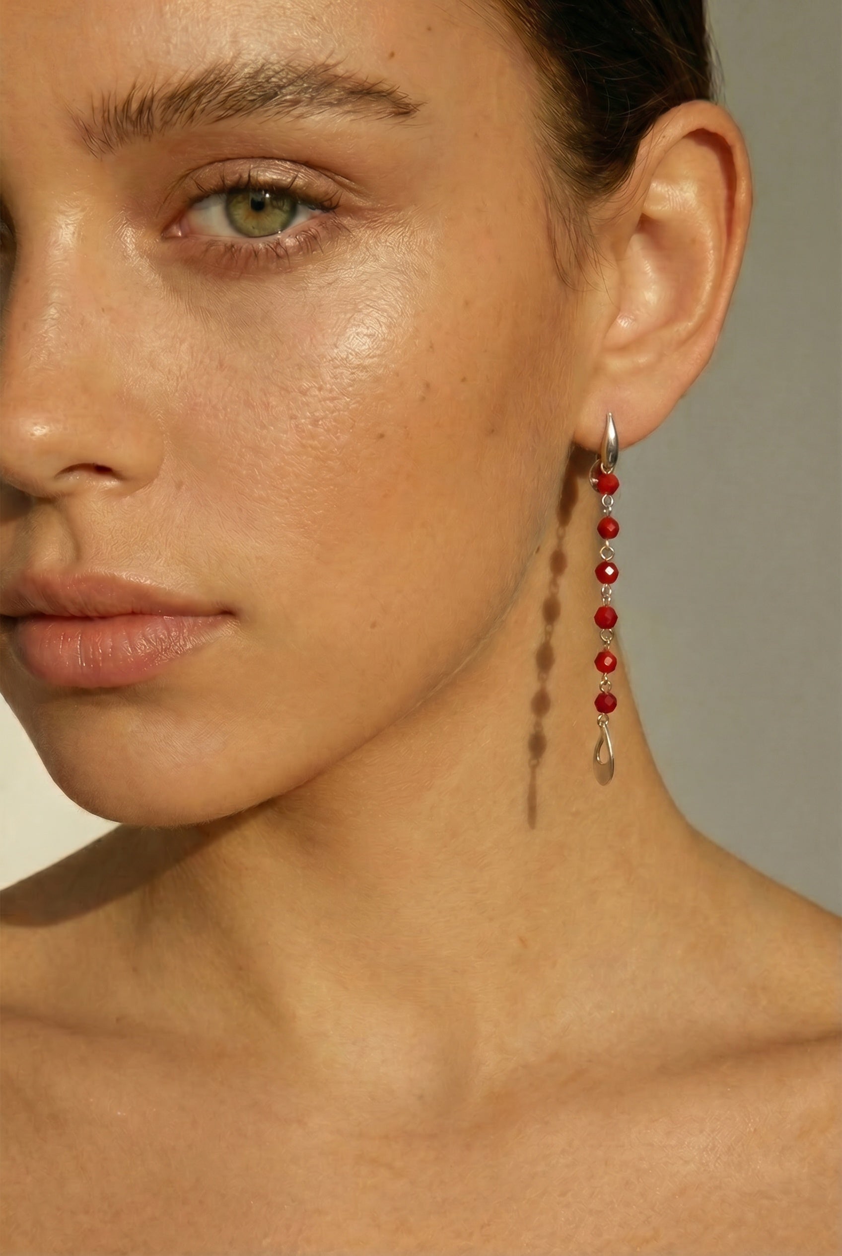 Boucles d'oreilles longues corail