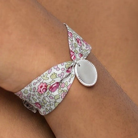 Bracelet Liberty large médaillon perlé à graver femme