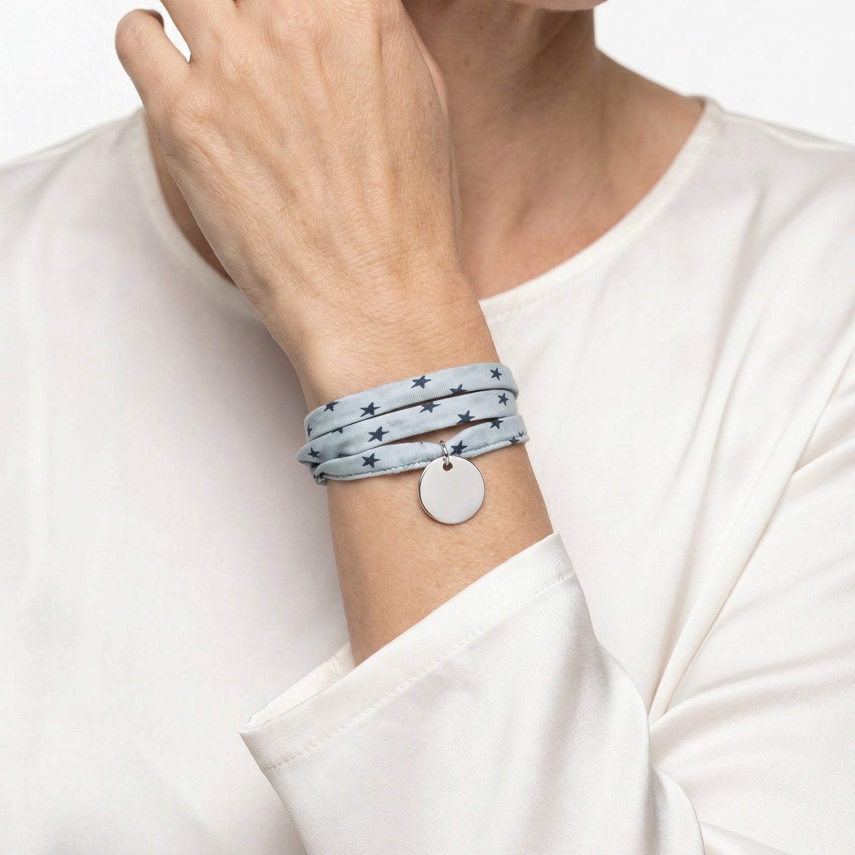 Armband met Liberty-print en gepersonaliseerd medaillon, 15 mm, 3 wikkelingen, damesmodel