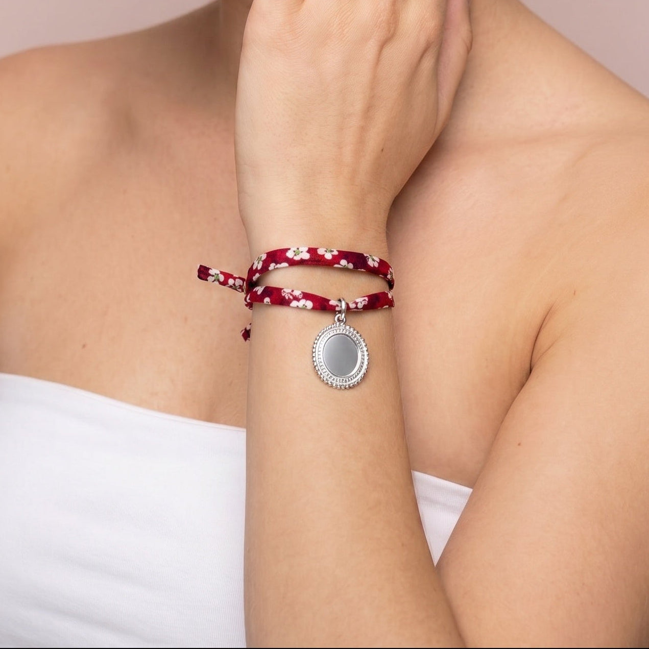 Bracelet Liberty médaillon bohème personnalisé 2 tours femme
