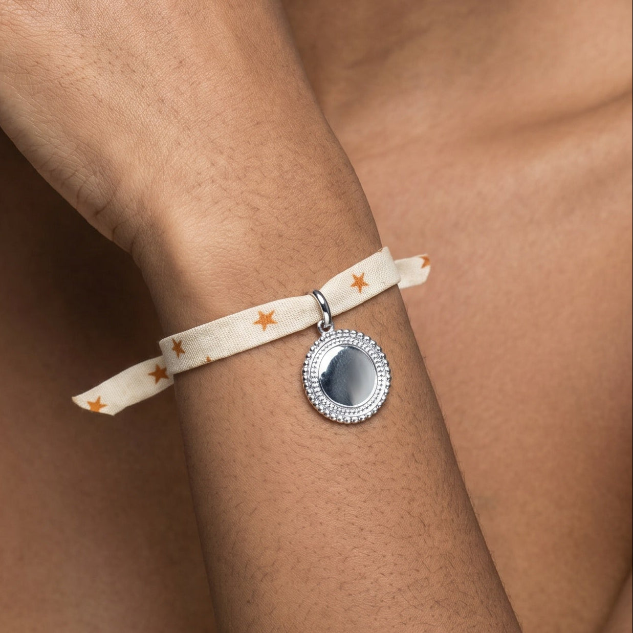 Bracelet Liberty médaillon bohème personnalisé femme