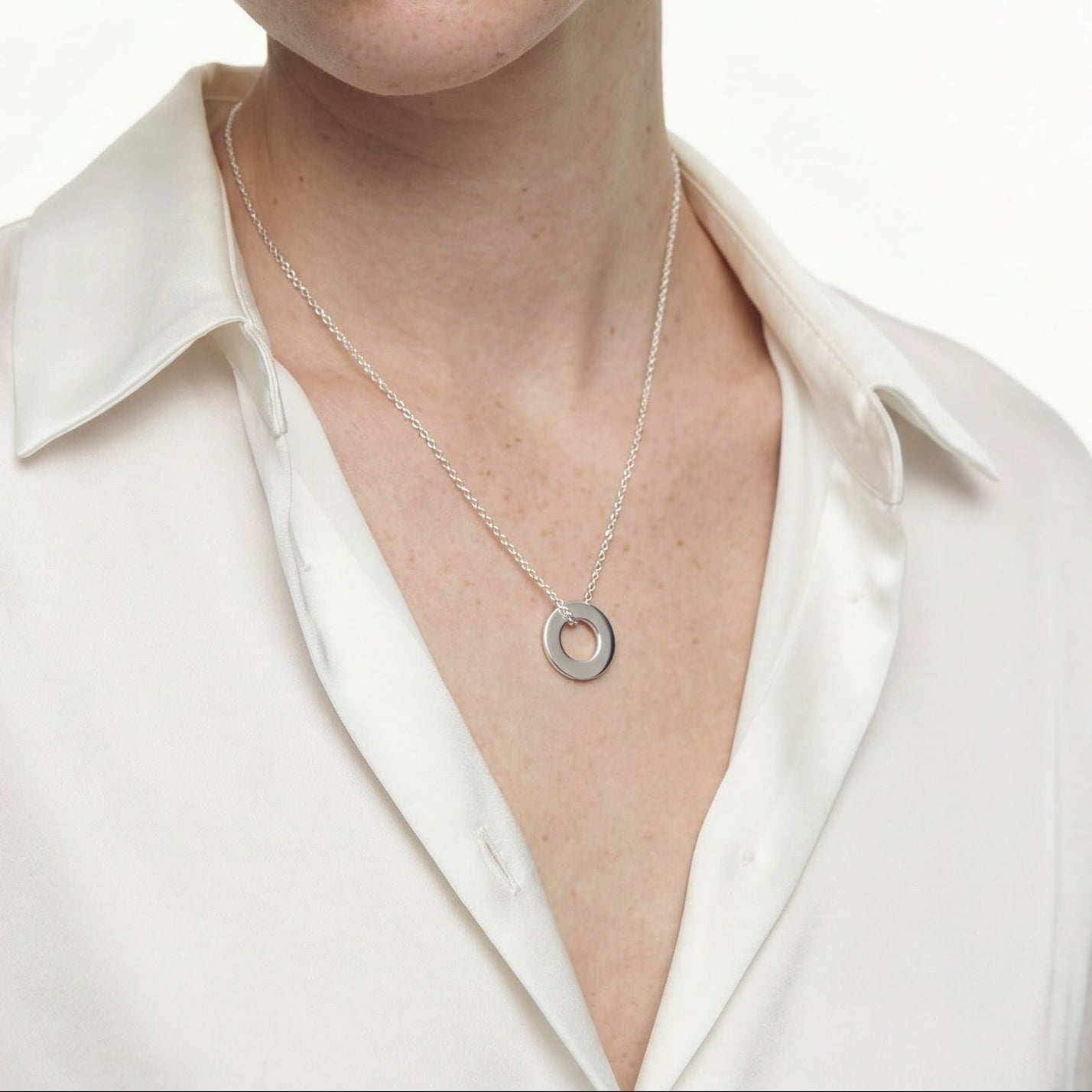 Zilveren hanger met gegraveerd doelwit van 15 mm voor dames