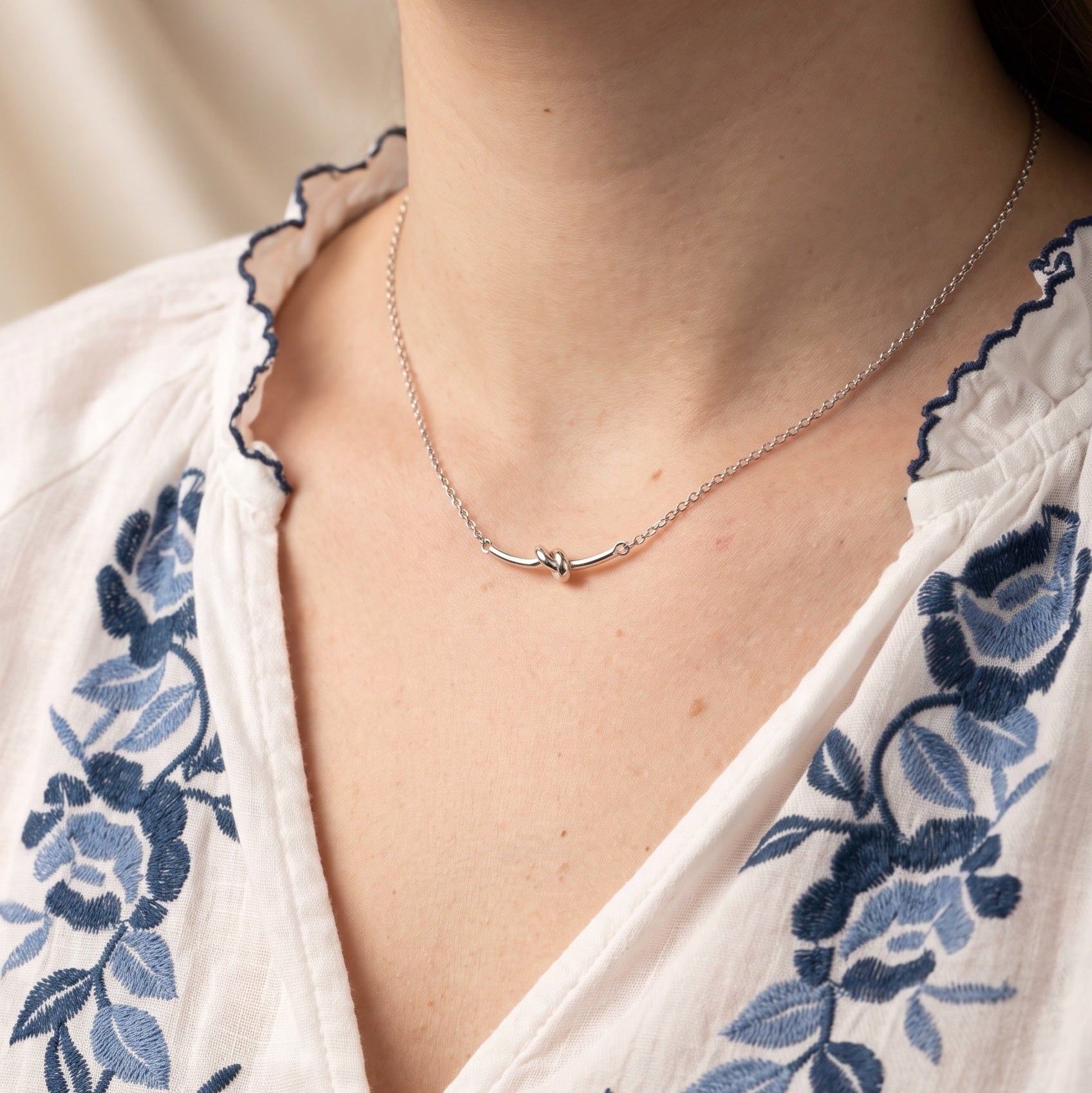 Women's Silver Knot Necklace