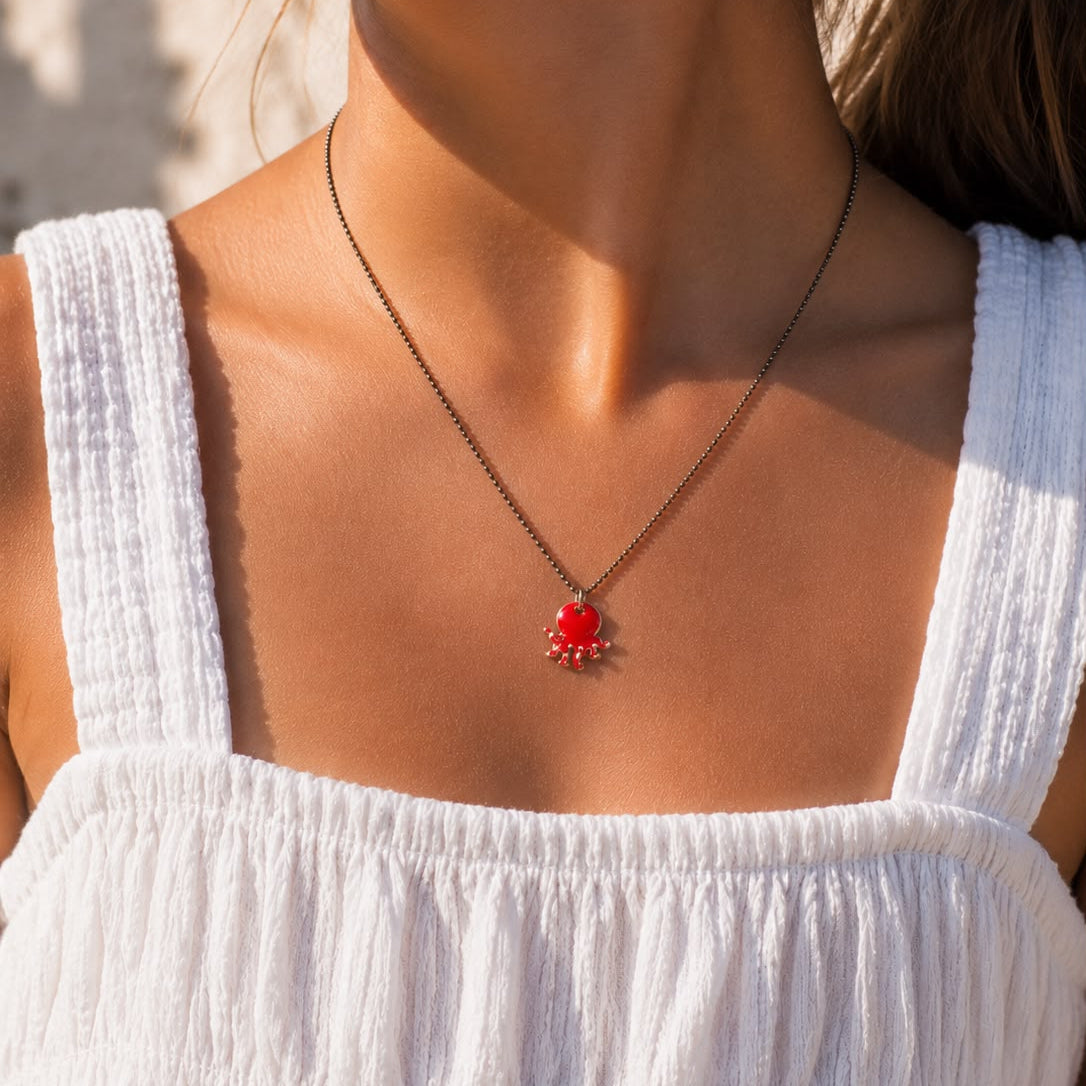 Collier pieuvre émail rouge or rose 18kt enfant