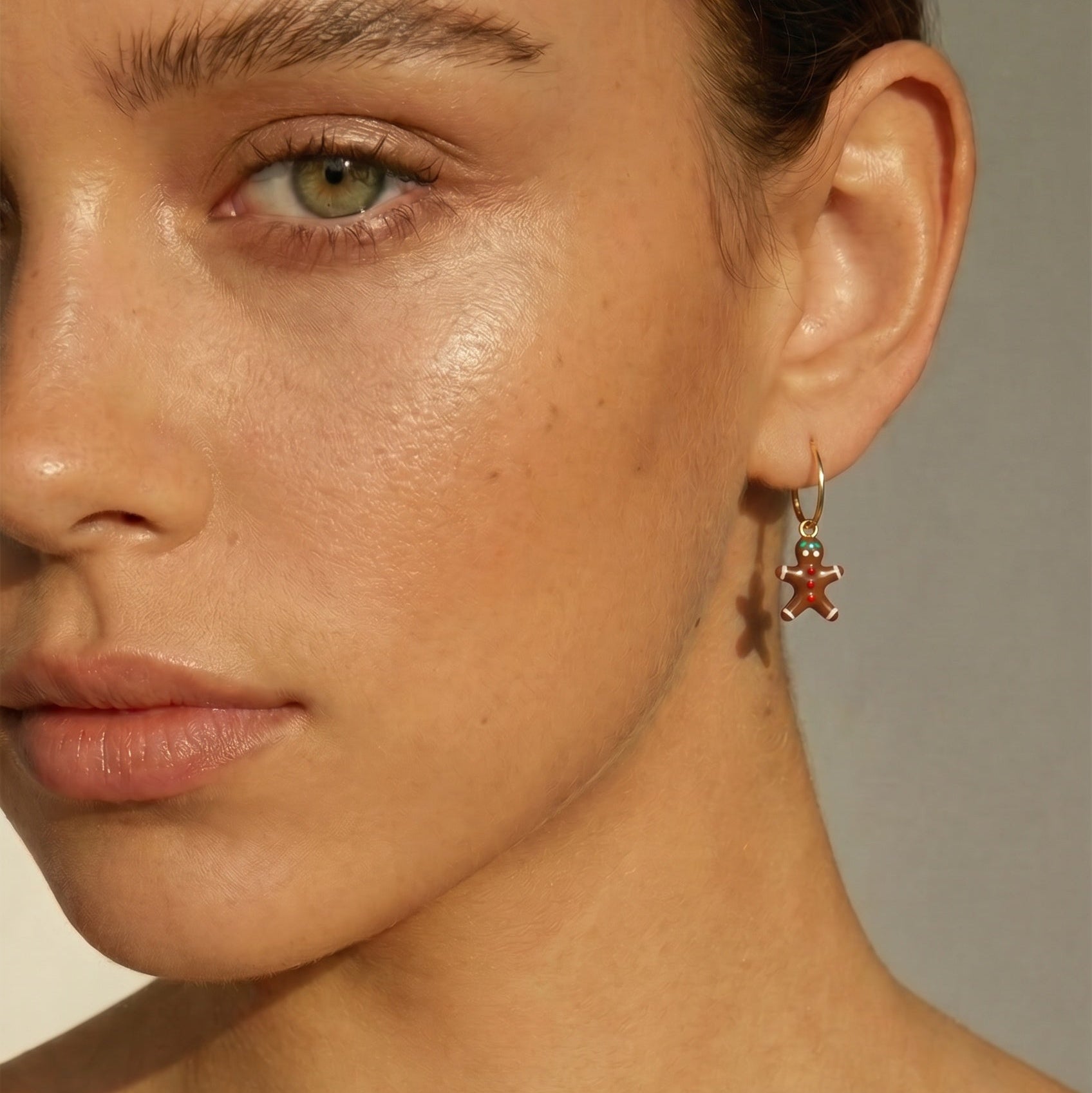 Women's enamel gingerbread hoop earrings 
